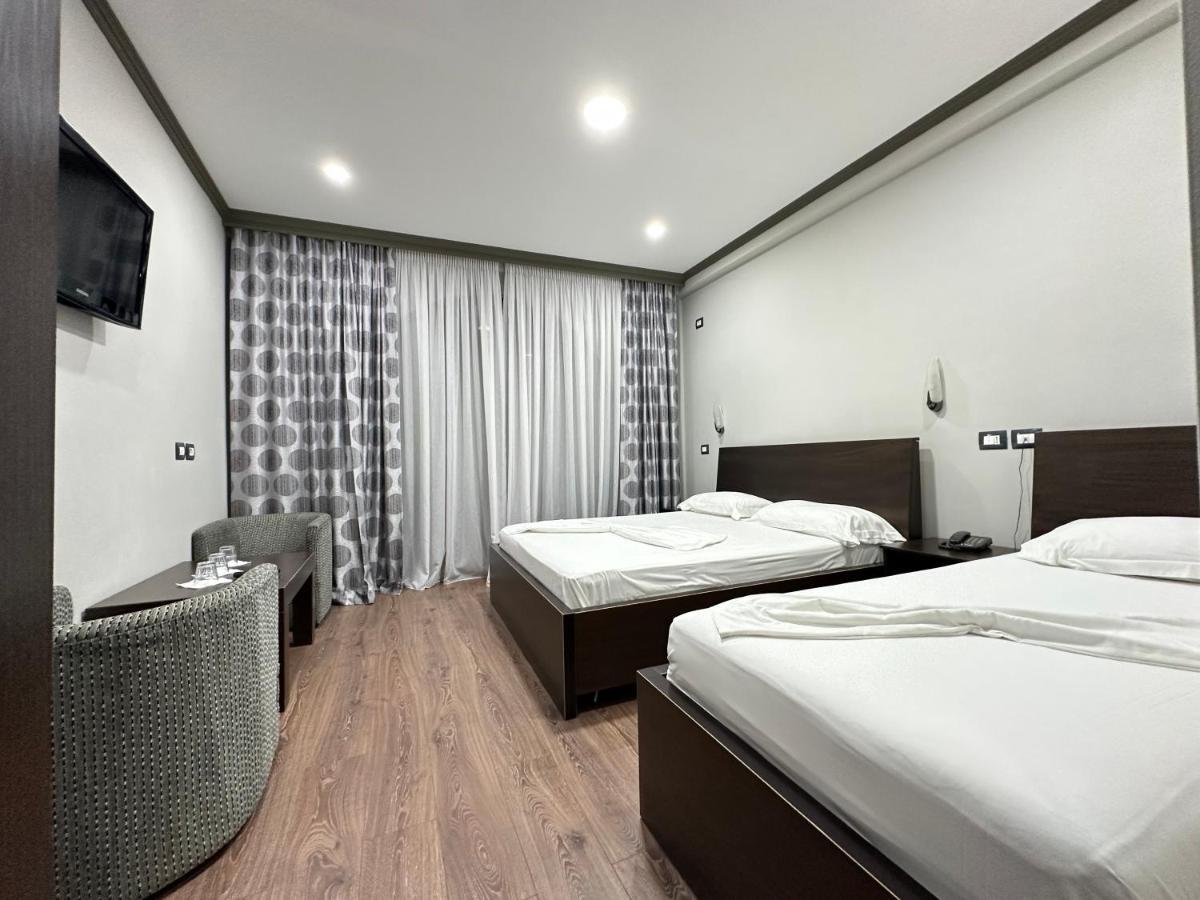 Panorama Rooms Hotel Near The Old Bazaar Krujë Eksteriør billede